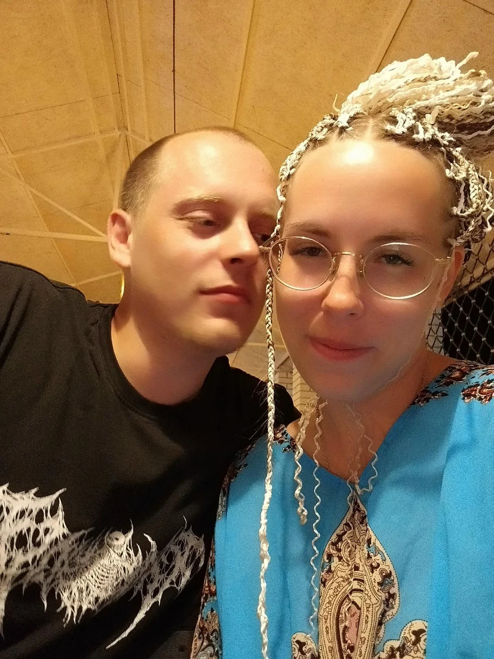 Привет! Меня зовут Саша.